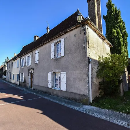 Vintage Retreat In *