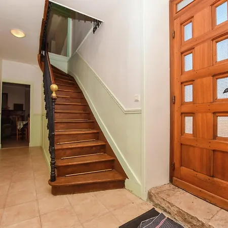 Vintage Retreat In Tatil Evi Montfaucon (Lot)