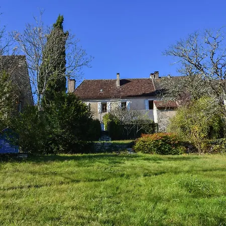 Vintage Retreat In *